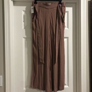Aritzia Fawn Pants
